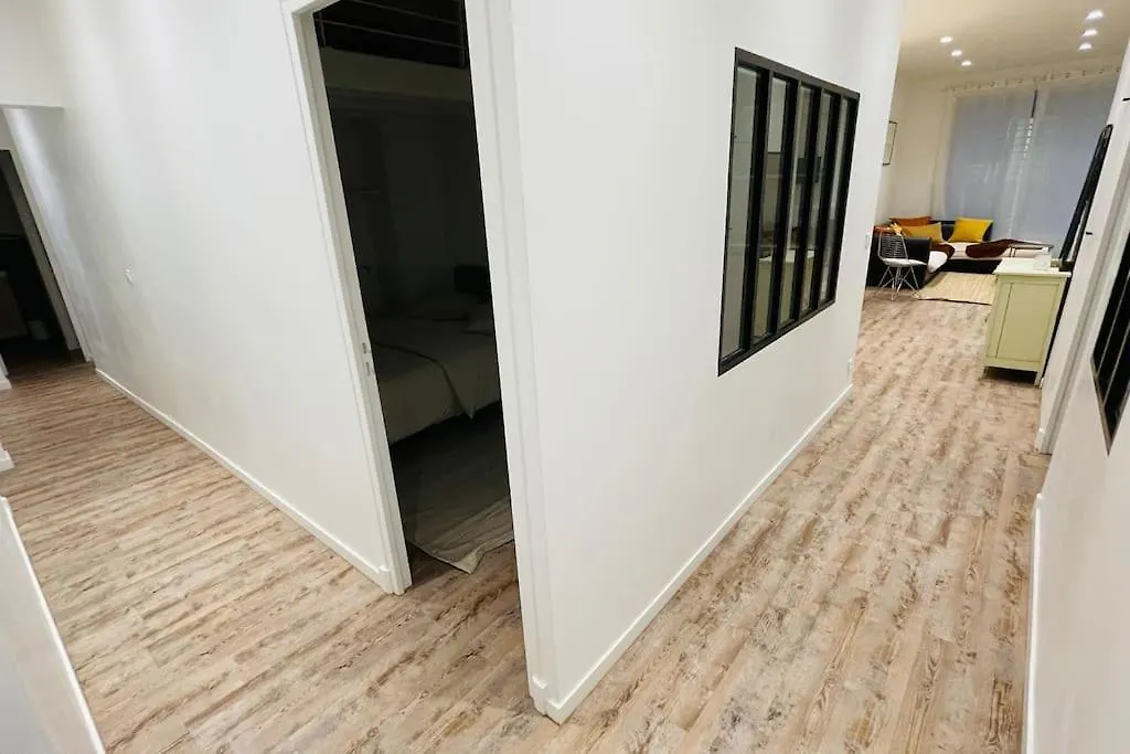 Apartment Appartement 6 Pieces / 5 Chambres / Calme / Rdc Paris