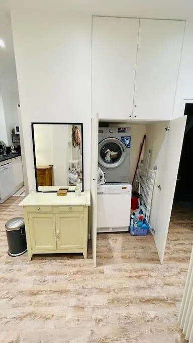 Daire Appartement 6 Pieces / 5 Chambres / Calme / Rdc Paris