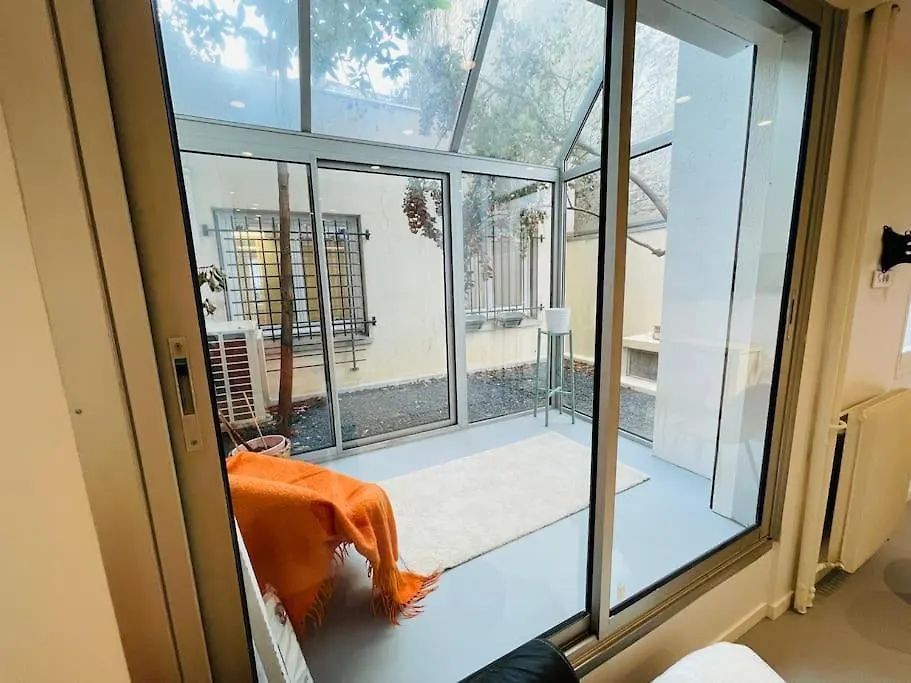 Daire Appartement 6 Pieces / 5 Chambres / Calme / Rdc Paris