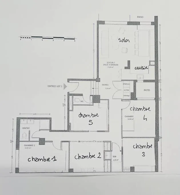 Daire Appartement 6 Pieces / 5 Chambres / Calme / Rdc Paris Fransa